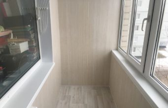 Обшивка балконов и лоджий ПВХ панелями