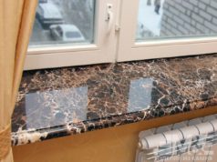 Подоконник из мрамора: надежность и эстетика