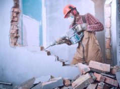 Демонтажные работы: необходимый этап строительства и ремонта