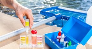 Как правильно использовать химию для бассейна?
