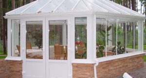 Виды остекления беседок