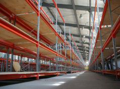 Как выбрать стеллаж для склада?