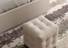 Какой пуф подойдет в спальню?