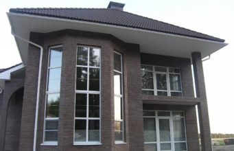 Особенности остекления коттеджей