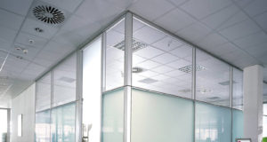 Виды и преимущества офисных перегородок