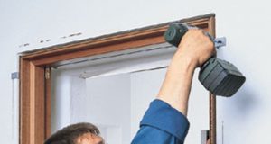 Установка межкомнатной двери