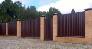 Как происходит установка заборов?