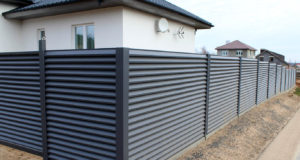 Виды заборов-жалюзи: важные особенности