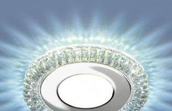 Встраиваемые потолочные светильники и светодиодные прожекторы: особенности и правила выбора