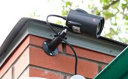 Как осуществляется установка видеонаблюдения в частном доме?