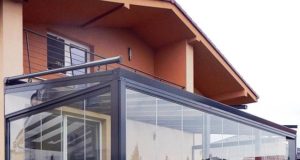 Плюсы и минусы видов остекления террас