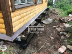 Как произвести замену фундамента под деревянным домом?
