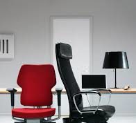 На что смотреть при выборе офисного стула?