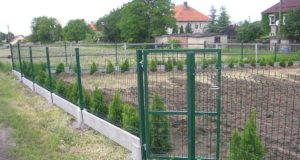 Сетка для забора : важный элемент многих дачных участков
