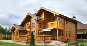 Лучшее время для строительства домов из бруса