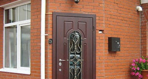 Входная дверь: комфорт и безопасность вашего дома