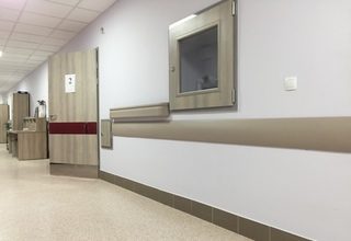 Применение отбойников для стен в интерьере