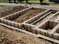 С чего начать строительство частного дома?