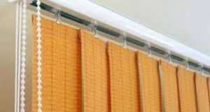 Как повесить вертикальные жалюзи?