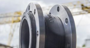 Компенсатор фланцевый для труб: особенности и преимущества