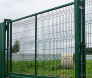 Ворота из 3Д сетки: особенности и преимущества