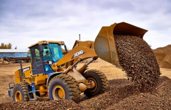 Особенности доставки сыпучих материалов