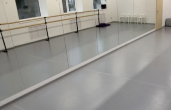 Сценический линолеум: особенности и преимущества