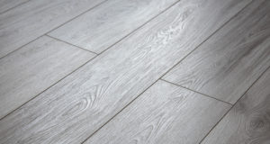 Bыбop лaминaтa для квapтиpы