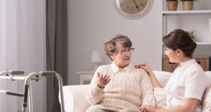 Преимущества сиделки с проживанием