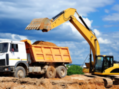 Колесные экскаваторы: особенности и преимущества
