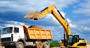 Аренда спецтехники: особенности и преимущества