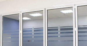 Офисные перегородки: оптимальное решение для зонирования рабочего пространства