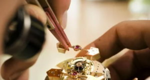 Ремонт швейцарских часов: особенности и преимущества