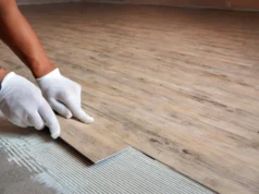 ПВХ плитка: особенности и преимущества