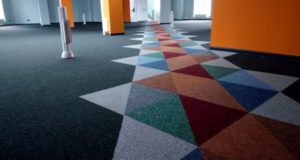 Особенности и преимущества ковровой плитки