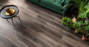 Кварцвиниловые полы: особенности и преимущества