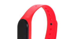 Как выбрать браслеты Xiaomi Mi Band 4?