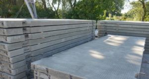 Плиты ПНД: особенности и преимущества