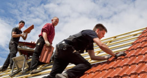 Как выбрать хорошего кровельщика