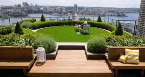 Эксплуатируемая кровля: особенности и преимущества