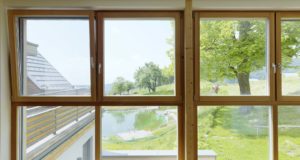 Плюсы и минусы деревянных окон