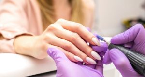 Профессиональный маникюр: преимущества