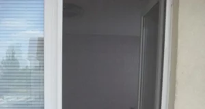 Москитная сетка на балкон: как выбрать?