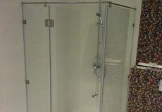 Душевые ограждения из стекла