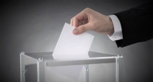 Потребовал собраться, чтобы переизбраться