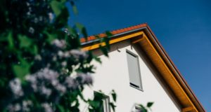 Cтроительство загородных домов в России подорожало за год на 15-20%