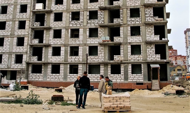 Стабильное сокращение долгостроев