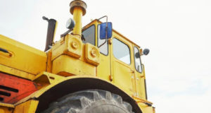 Ремонт автодороги общего пользования запралинован в Бийске