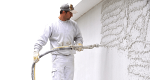 Преимущества механического нанесения штукатурки