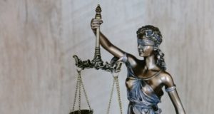 В Краснодаре осуждена экс-депутат, заработавшая на долгострое 42,5 млн руб